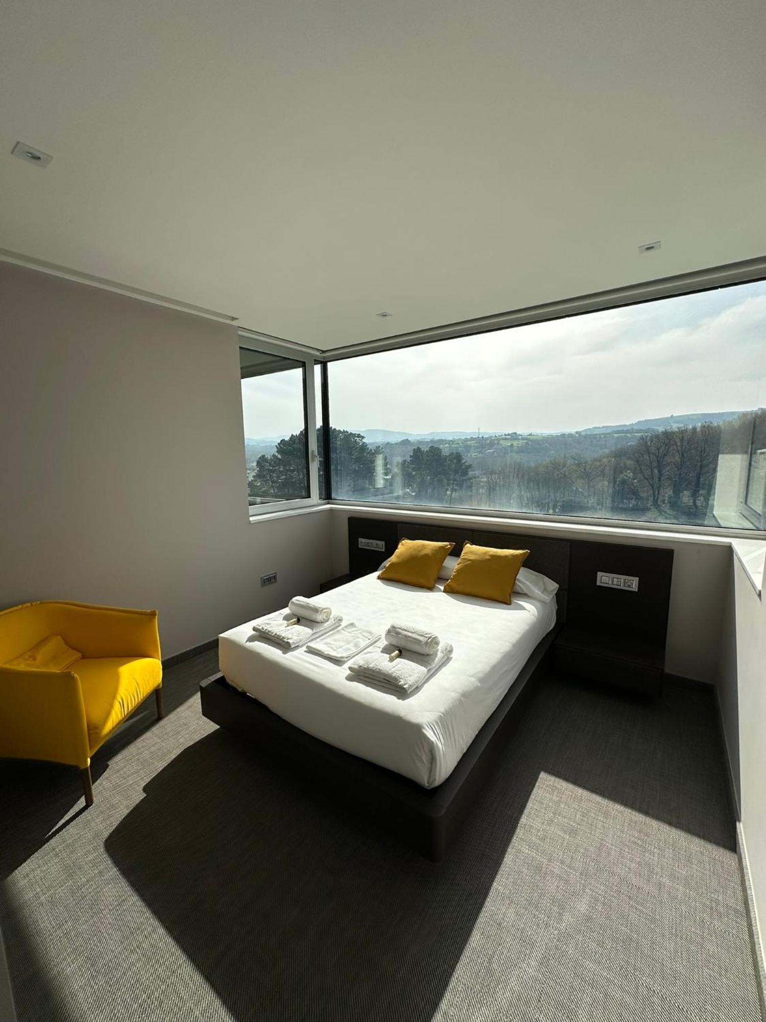 Villa Tres Prismas Exclusive Sarria Exterior foto